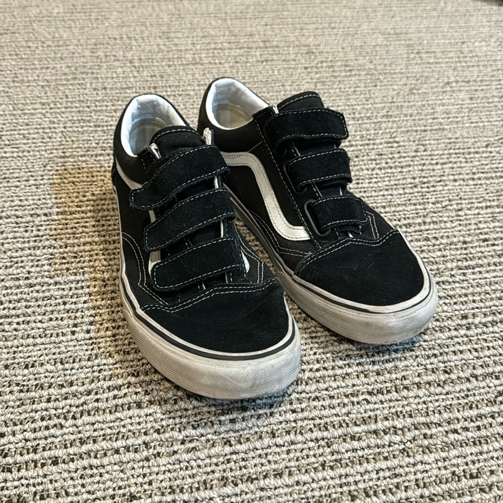 Black velcro vans!!